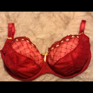 Curvy Kate 34HH bra